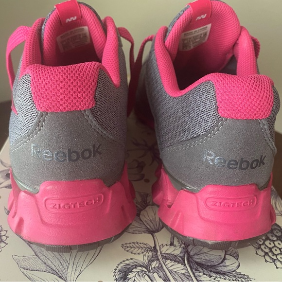 REEBOK ZIGTECH SHOES - Picture 3 of 11